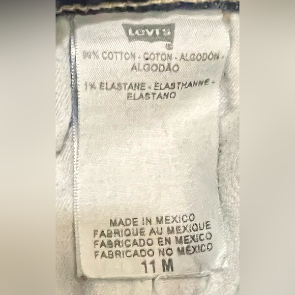 Y2K Women’s Levi’s Superlow Rise 524 11 M blue jeans flap pockets distressed - Picture 6 of 7